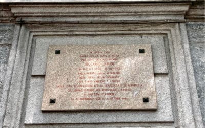 LAPIDE DEDICATA A RICCARDO BAUER A MILANO – NIGUARDA