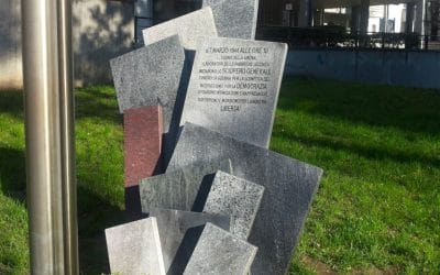 MONUMENTO A LECCO IN MEMORIA DEI DEPORTATI DEL 1944