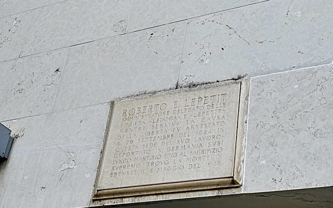 LAPIDE IN MEMORIA DI ROBERTO LEPETIT A MILANO