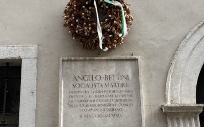 LAPIDE IN MEMORIA DI ANGELO BETTINI A ROVERETO